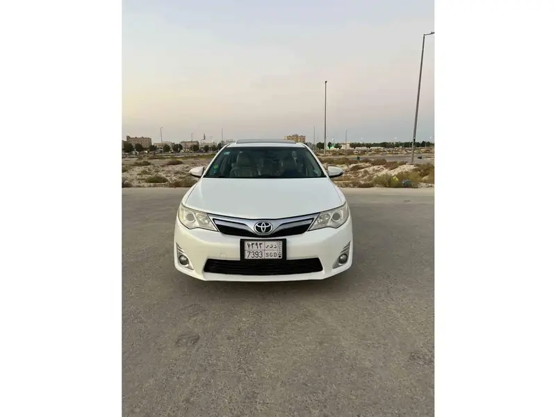 Toyota Camry 2014 1