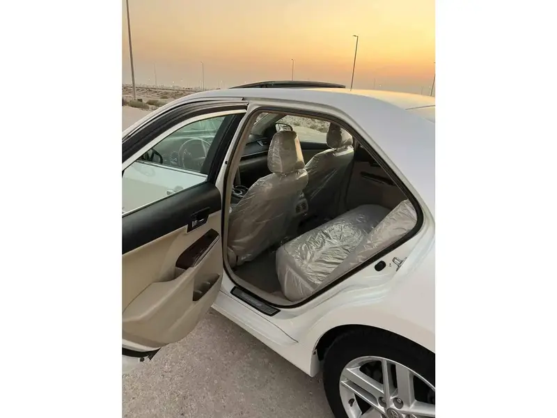 Toyota Camry 2014 7