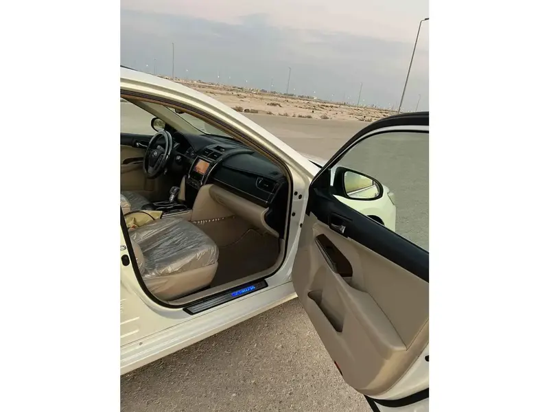 Toyota Camry 2014 5