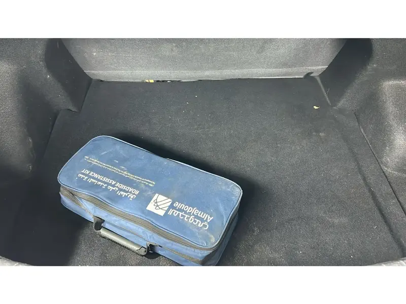 Hyundai GRAND i10 FLT 2024 14