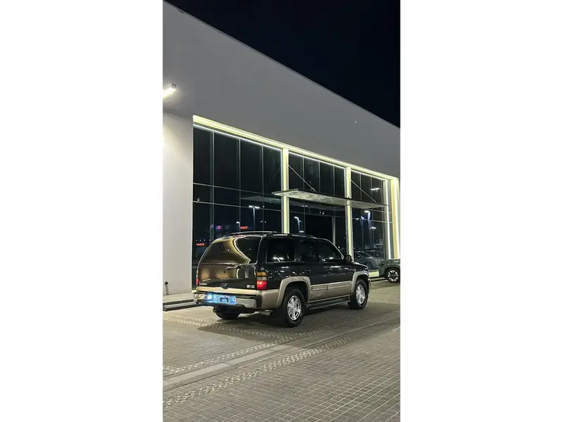 GMC Yukon 2005 4