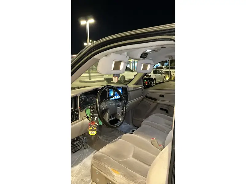 GMC Yukon 2005 14
