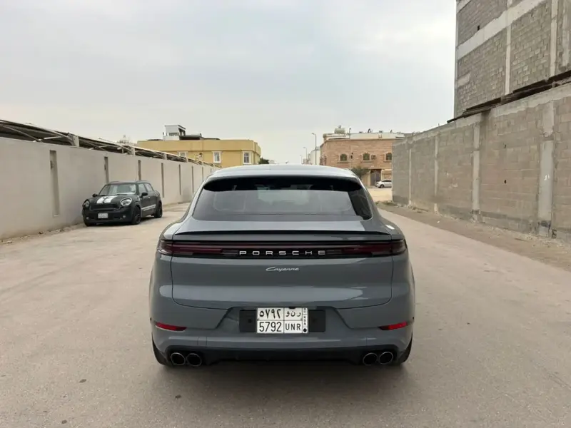 Porsche Cayenne Coupe 2024 Facelift High Spec. 3