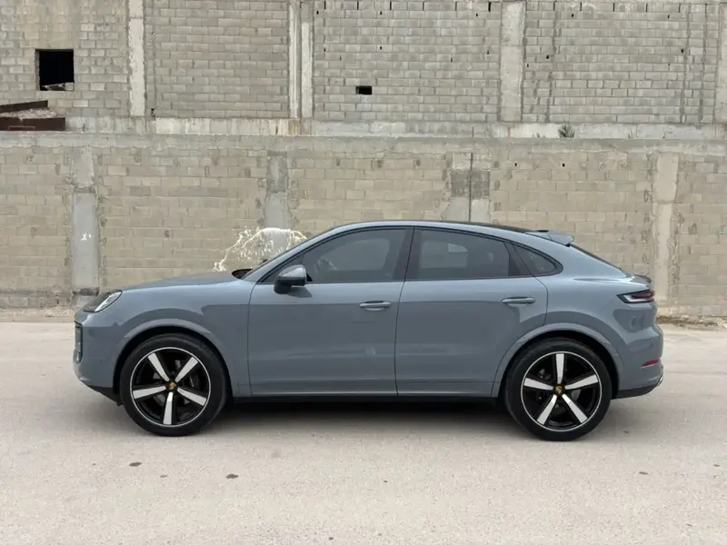 Porsche Cayenne Coupe 2024 Facelift High Spec. 5