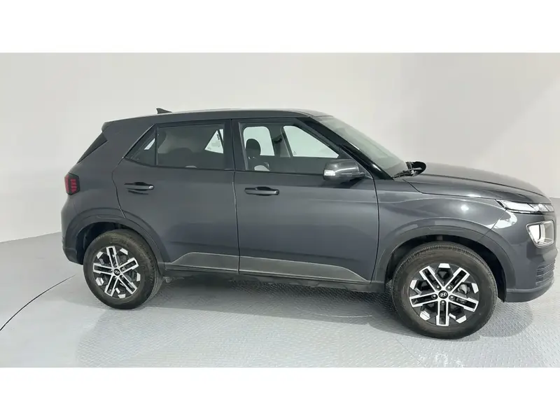 Hyundai Venue Smart 2024 3