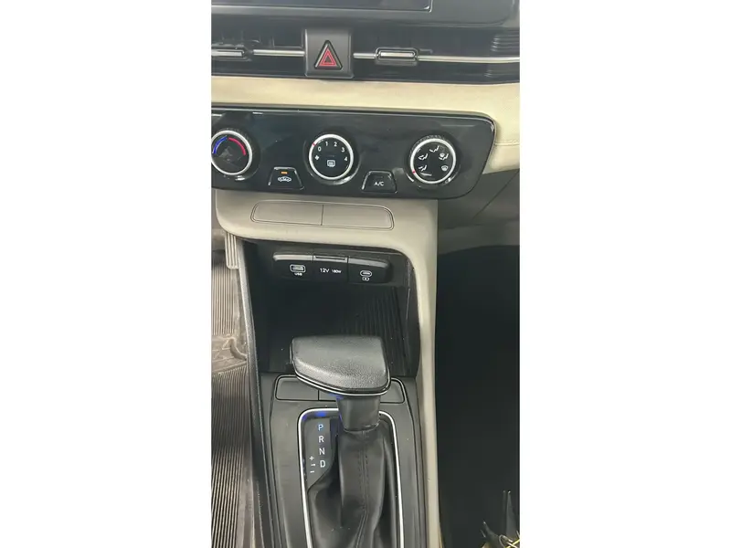 هيونداي اكسنت فليت 2024 15