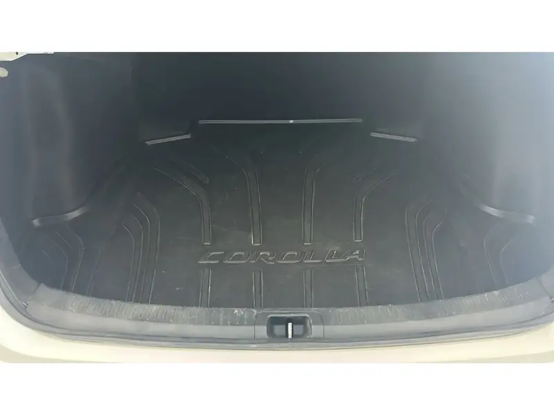 Toyota Corolla XLI 2024 14