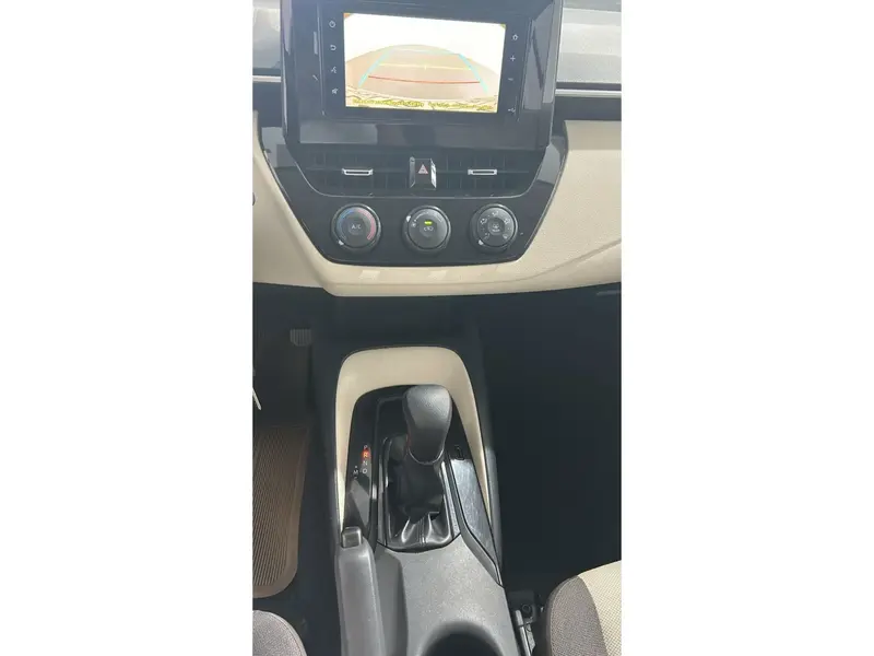 Toyota Corolla XLI 2024 12