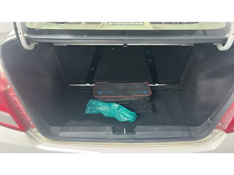 Suzuki Dzire GLX 2023 29