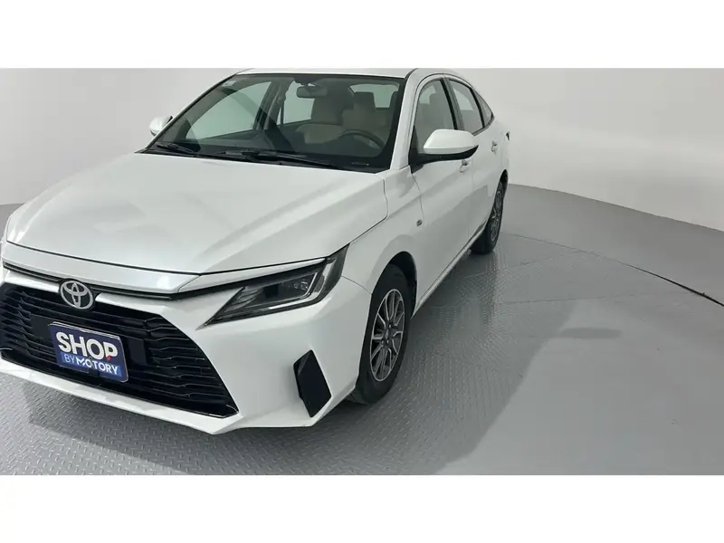 Toyota Yaris Y 2023 2