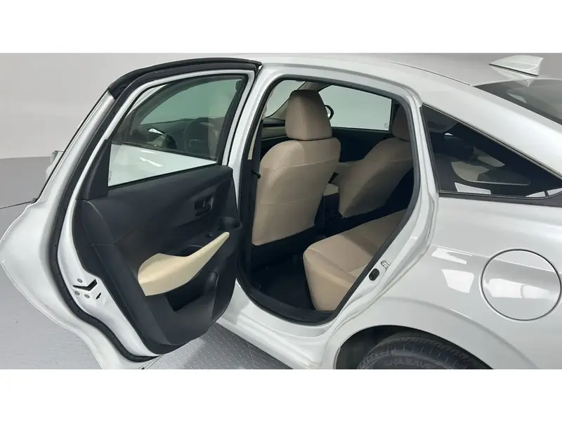 Toyota Yaris Y 2023 21