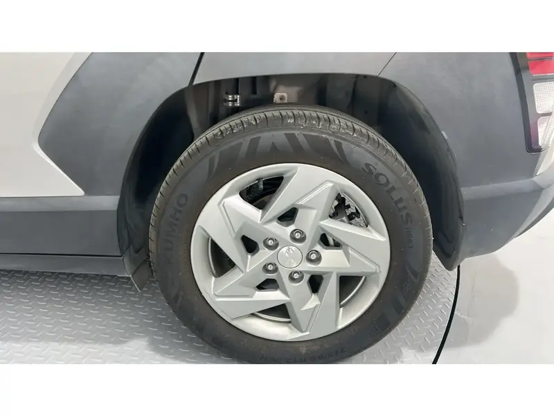 Hyundai Kona GL 2024 32