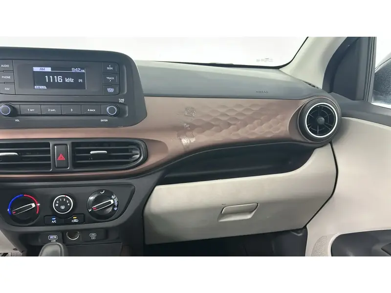 Hyundai GRAND i10 FLT 2024 16