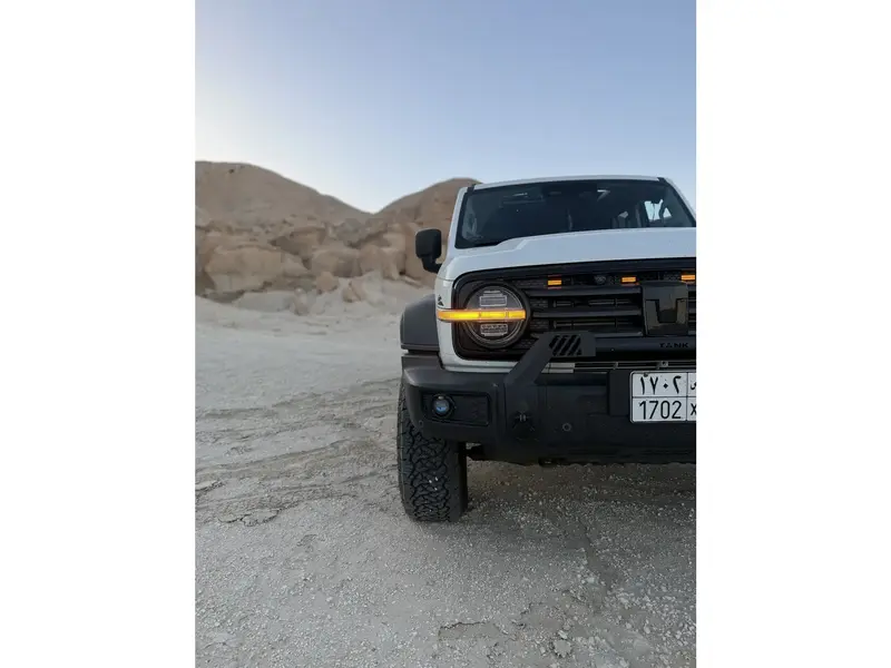 TANK 300 2023 1