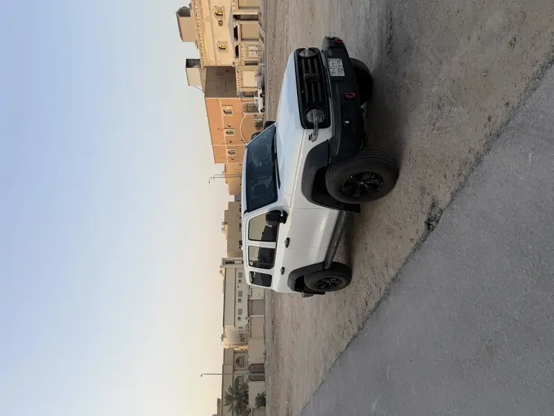 TANK 300 2023 8
