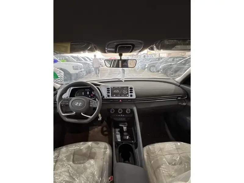 Hyundai Elantra 2026 7