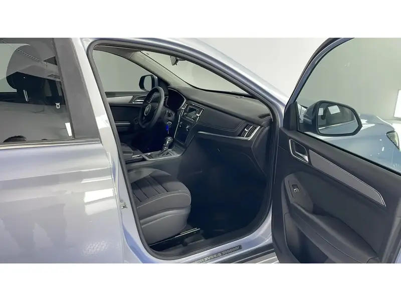 MG RX5 STD 2023 8