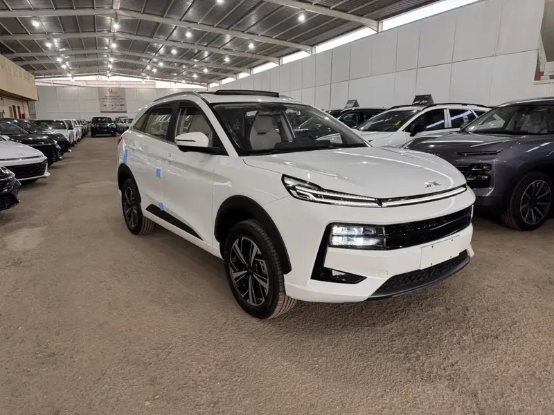 جاك JS6 لاكجرى 2025 3