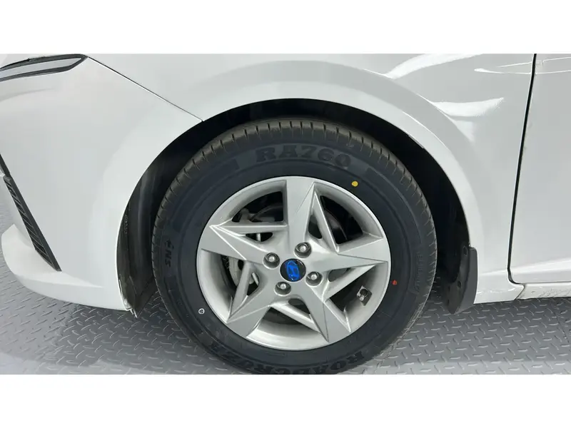 Hyundai Accent FLT 2024 33
