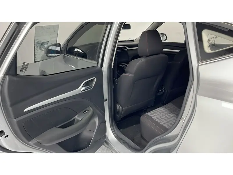 MG ZS COMFORT 2023 18
