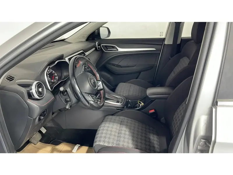 MG ZS COMFORT 2023 21