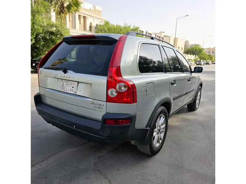فولفو XC90 - 2004 | ممشى قليل 150 ألف كم | فحص جديد استمارة سارية 5