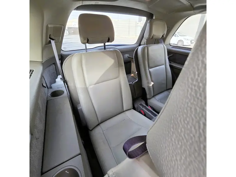 فولفو XC90 - 2004 | ممشى قليل 150 ألف كم | فحص جديد استمارة سارية 16