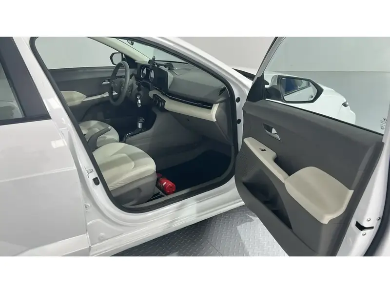Hyundai Accent FLT 2024 8