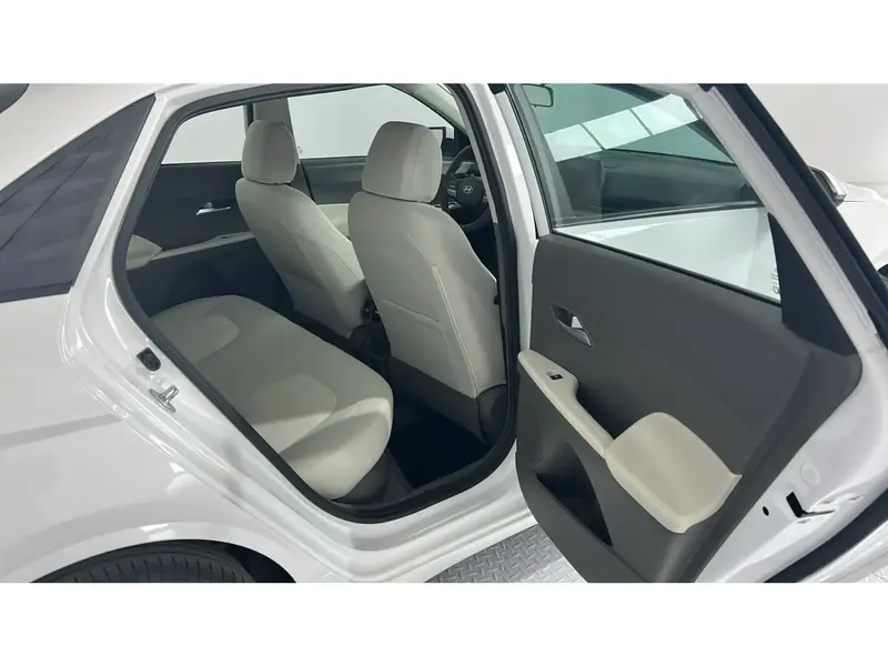 Hyundai Accent FLT 2024 10