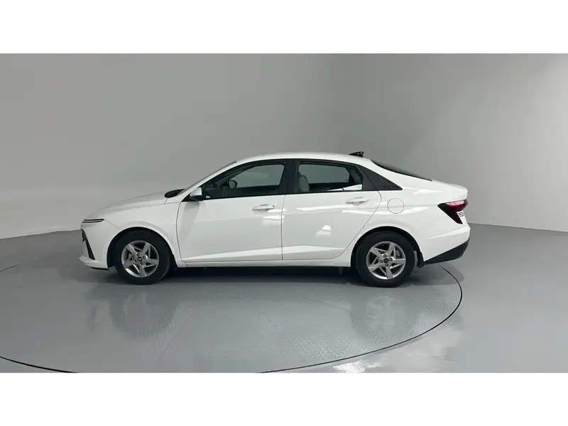 Hyundai Accent FLT 2024 17