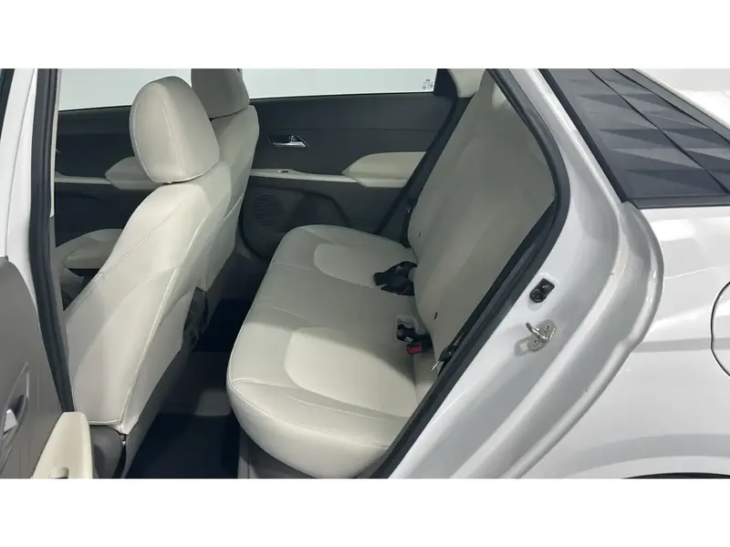 Hyundai Accent FLT 2024 19