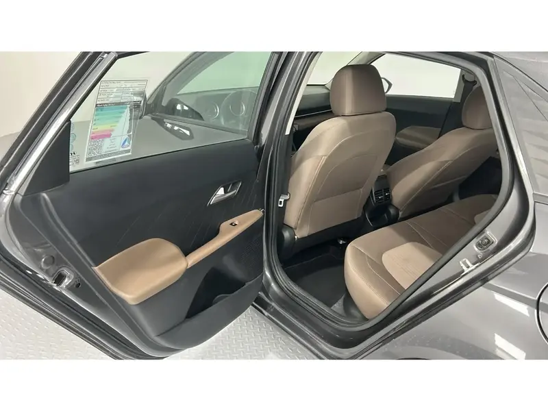 Hyundai Accent FLT 2024 21