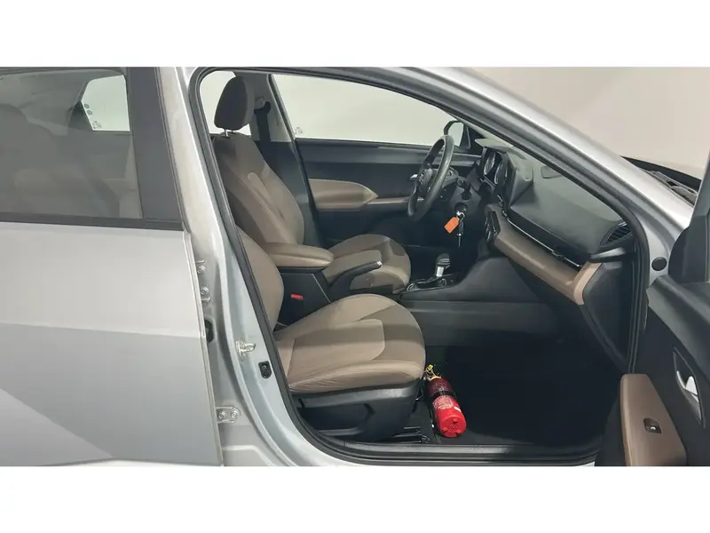 Hyundai Accent FLT 2024 9