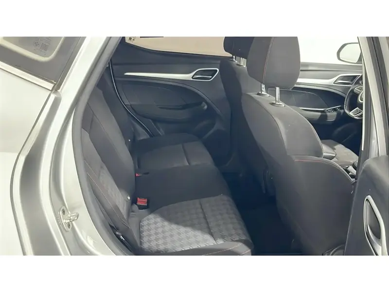 MG ZS COMFORT 2023 9