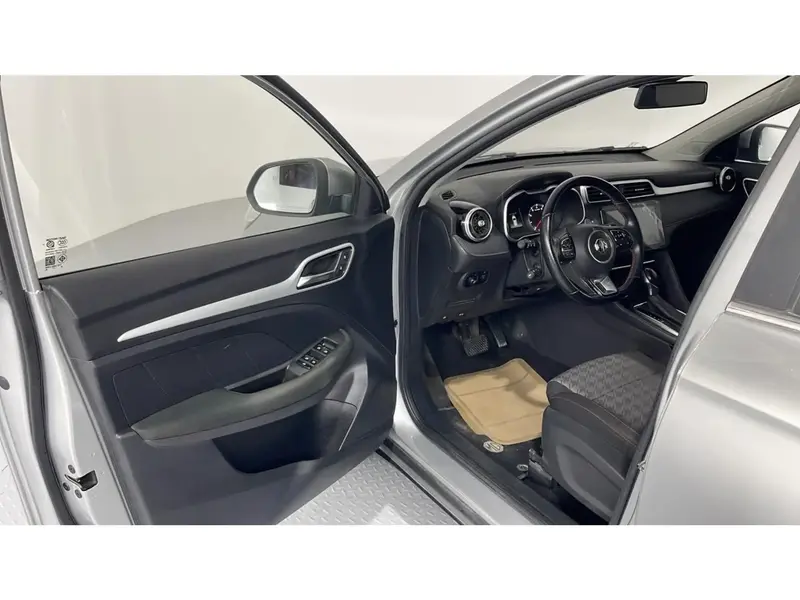 MG ZS COMFORT 2023 20