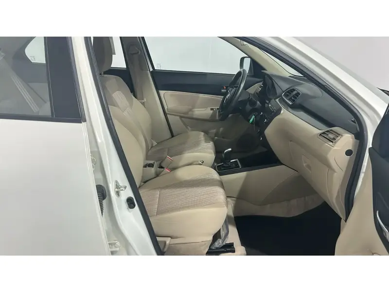 Suzuki Dzire GL 2023 9