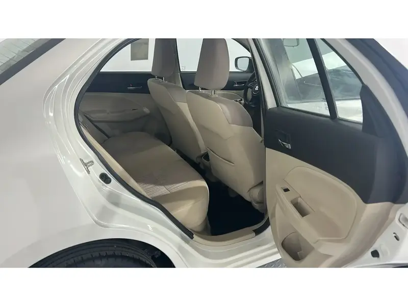 Suzuki Dzire GL 2023 10