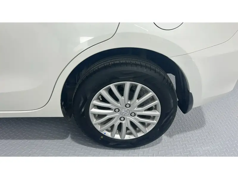 Suzuki Dzire GL 2023 30