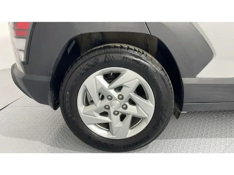 هيونداي كونا جي ال 2024 17