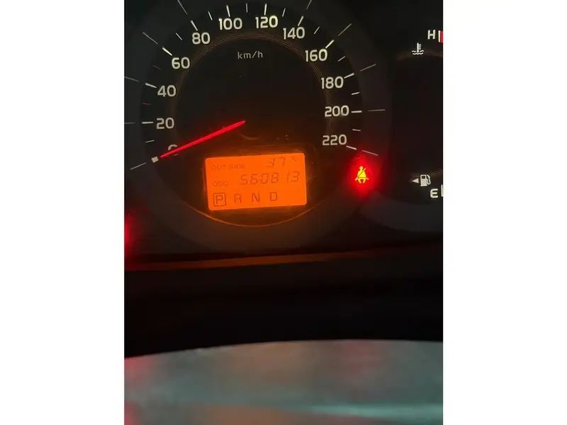 Toyota RAV4 2011 6