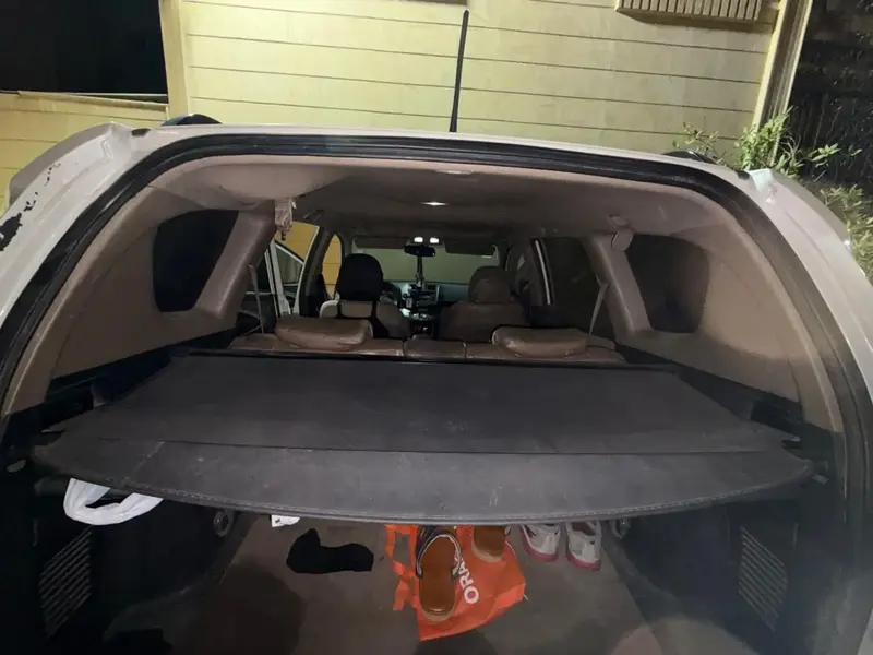 Toyota RAV4 2011 5