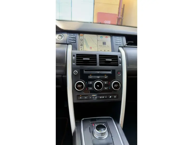 Land Rover Discovery Sport 2016 15
