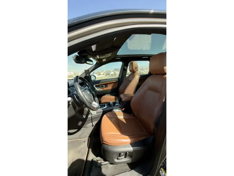 Land Rover Discovery Sport 2016 20