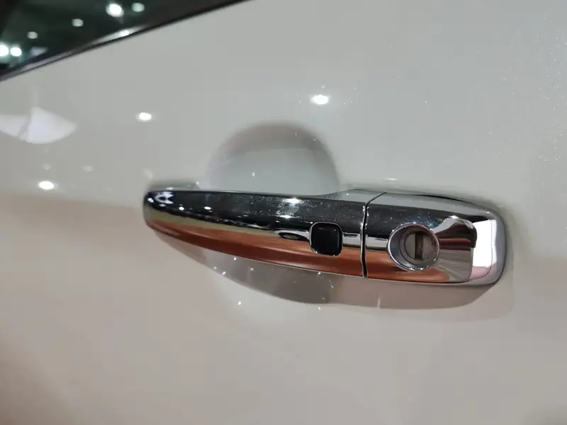 Suzuki Ciaz 2023 10
