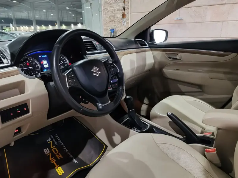 Suzuki Ciaz 2023 13