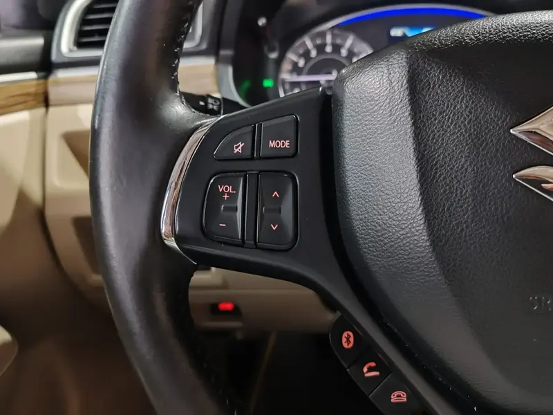 Suzuki Ciaz 2023 25