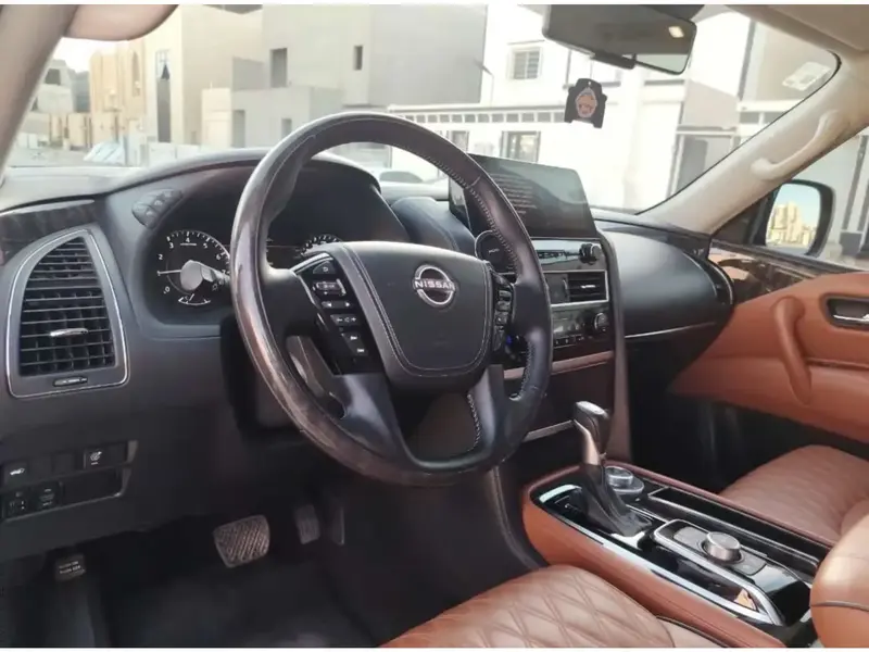 نيسان باترول 2023 12