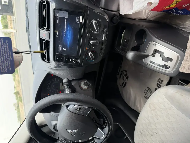 Mitsubishi SPACESTAR 2024 7