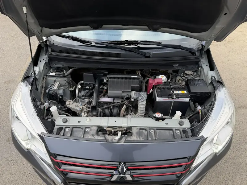 Mitsubishi SPACESTAR 2024 8