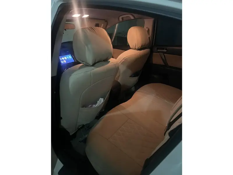Mazda 3 2013 7